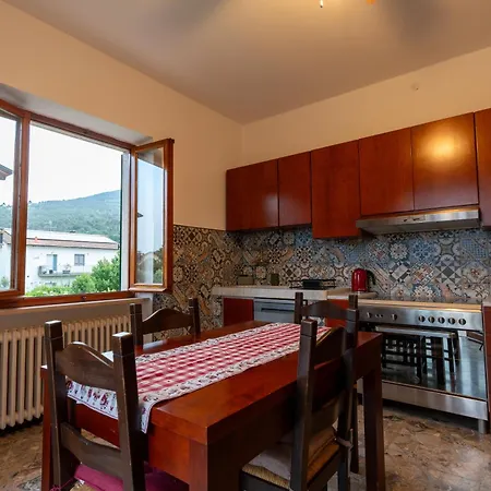 Daire Il Giardino Di Carlo Apartament- Famiglie E Gruppi Ameglia