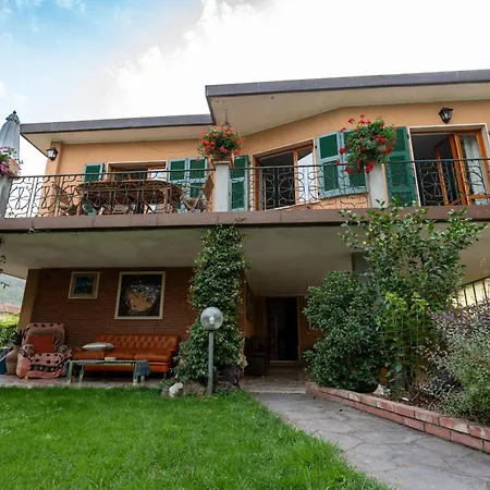 Il Giardino Di Carlo Apartament- Famiglie E Gruppi Ameglia