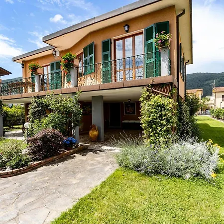 Apartment Il Giardino Di Carlo Apartament- Famiglie E Gruppi