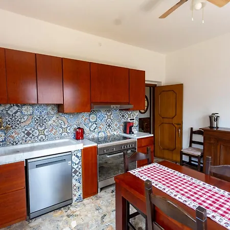 Apartment Il Giardino Di Carlo Apartament- Famiglie E Gruppi